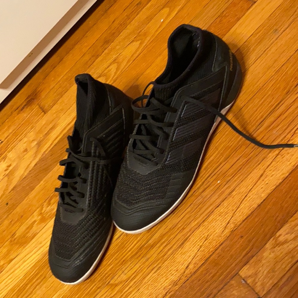 Indoor soccer predator shoes